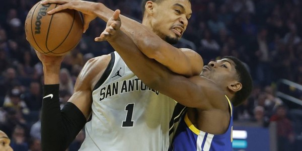 文班亚马41+18+3+3帽 卡斯尔15+11马刺轻取残阵勇士