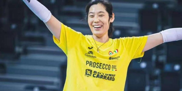 欧冠焦点战朱婷砍15分夺MVP！科内状态火爆3-0横扫，转会传闻该停了