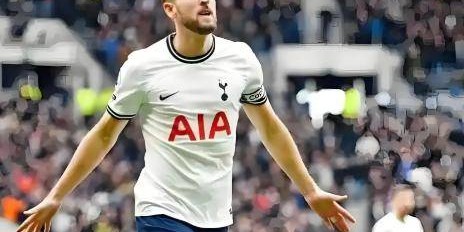 97场86球！凯恩首冠后点名亚马尔，欧冠死敌我来了