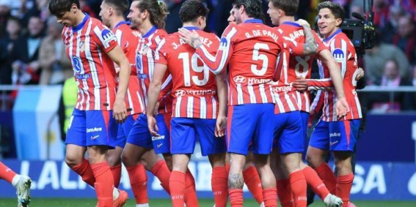 西甲焦点对决：马竞主场铁血阻皇马，银河战舰榜首位置悬了？